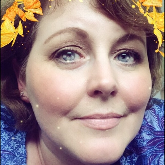 Meet your Posher, Tara - Picture 1 of 1